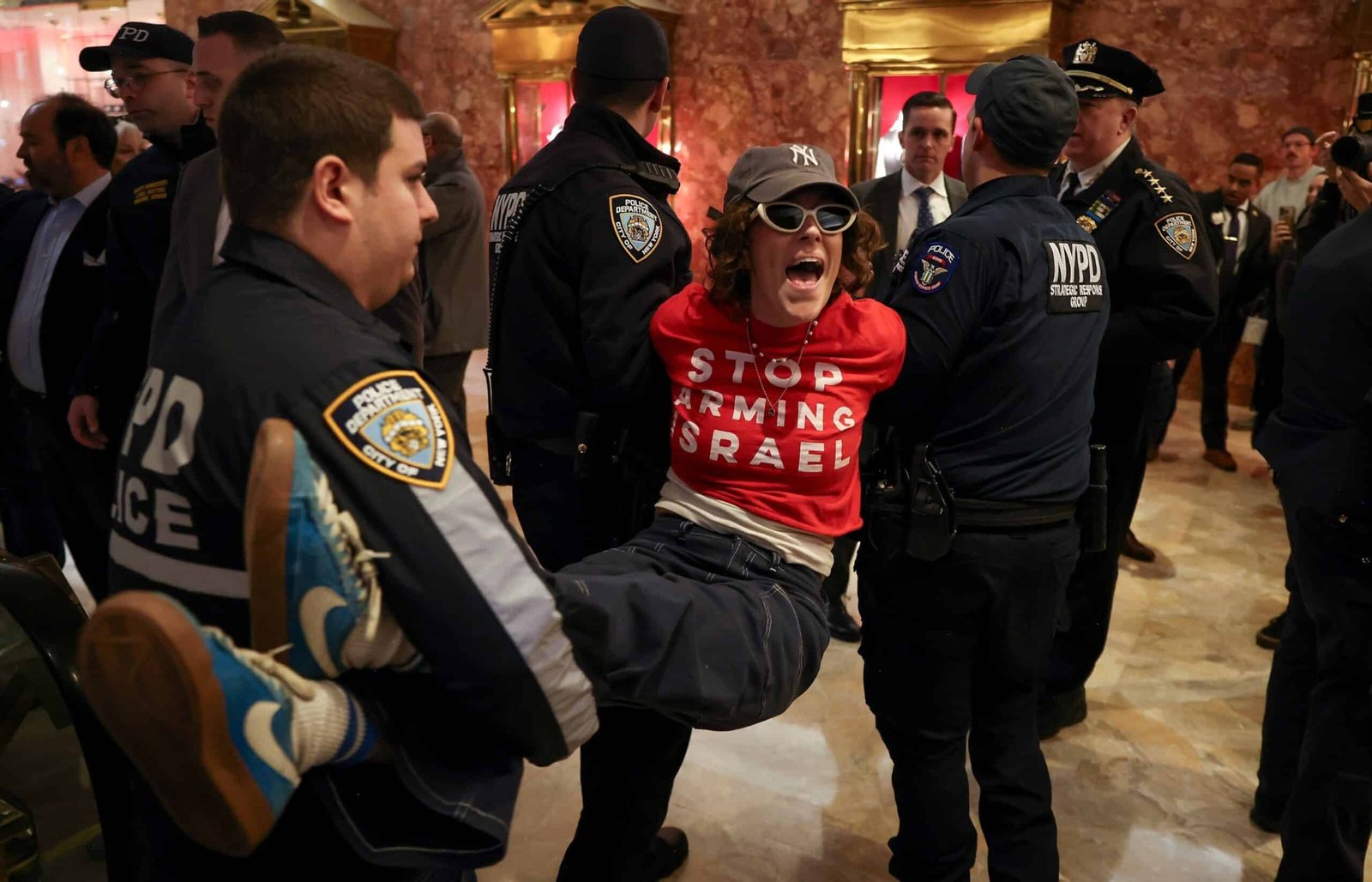 98 protesters arrested in the Trump tower sitting for the detained activist Mahmoud Khalil